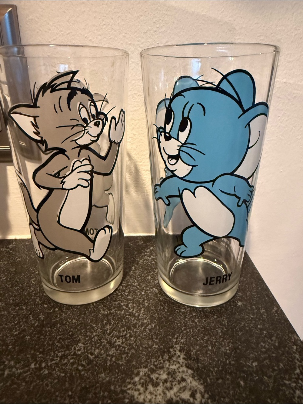 Vintage 1975 Pepsi Collector Series Tom & Jerry Glasses
